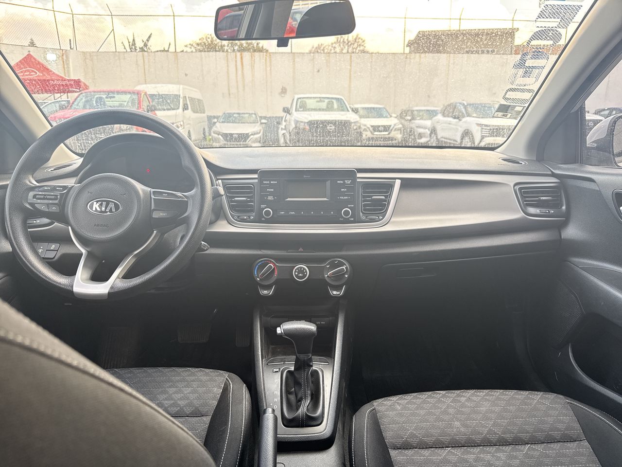2018 Kia RIO LX 1.6 AT