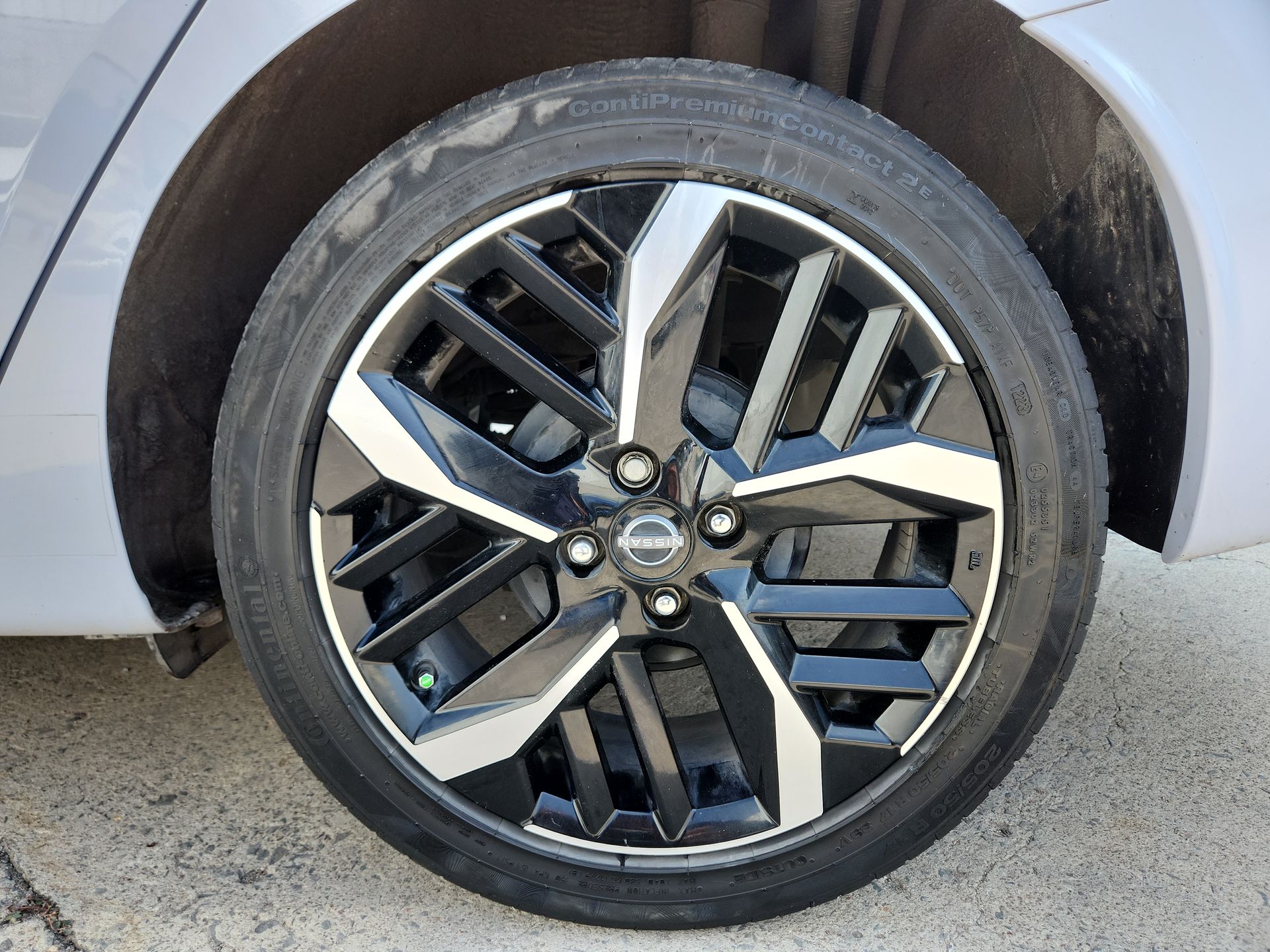 2023 Nissan VERSA EXCLUSIVE CVT 23