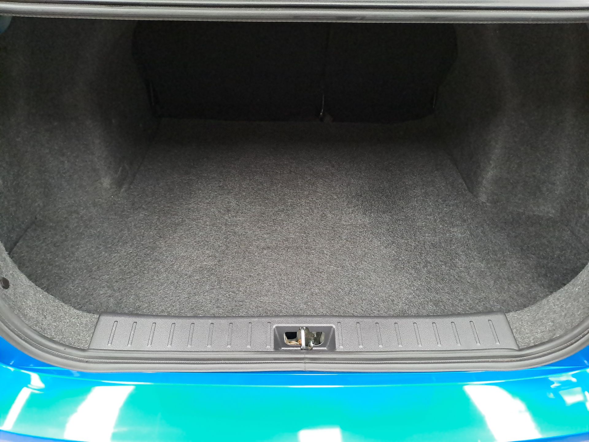 2024 Nissan VERSA ADVANCE CVT 24