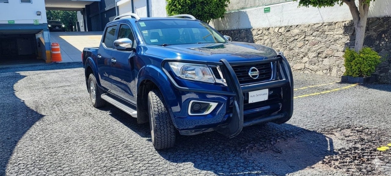2020 Nissan FRONTIER LE TM AC