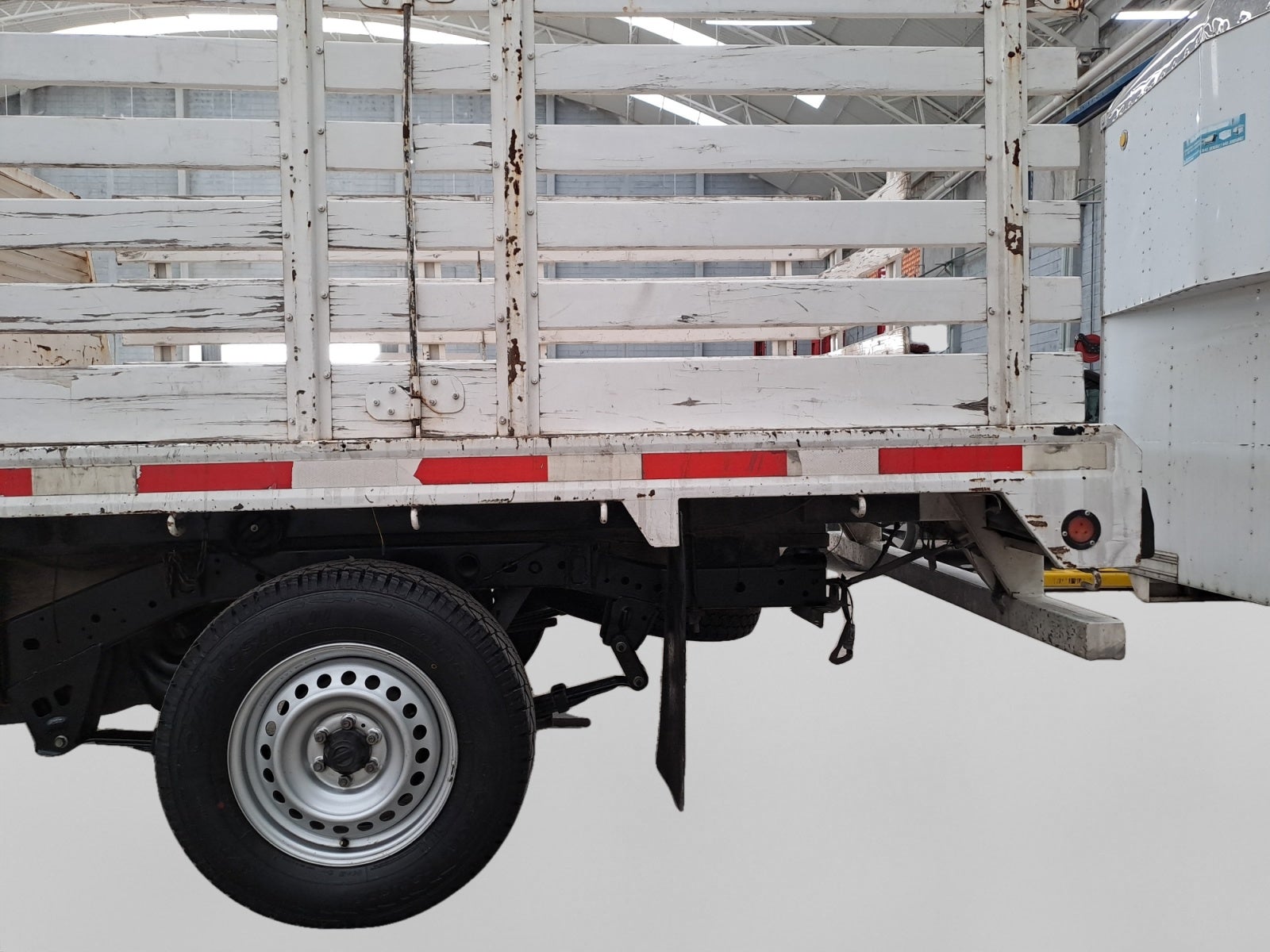 2023 Nissan FRONTIER CHASIS TM AC 23