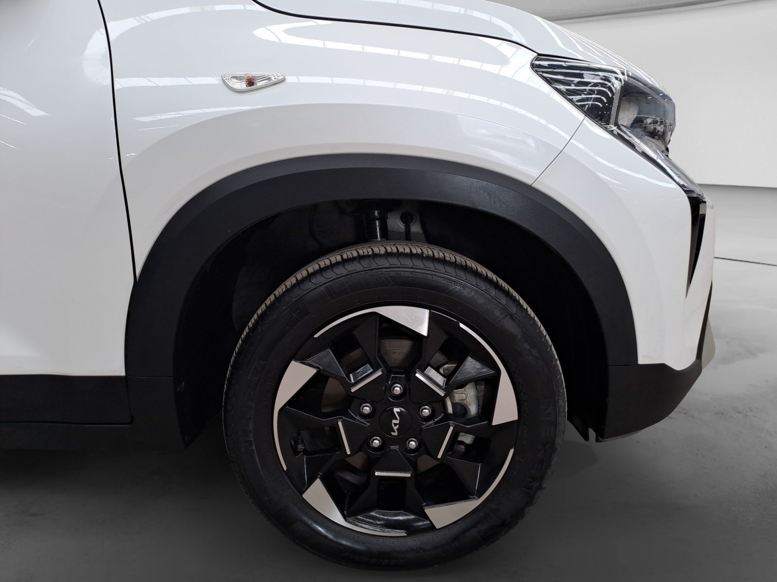 2024 Kia SONET LX MT
