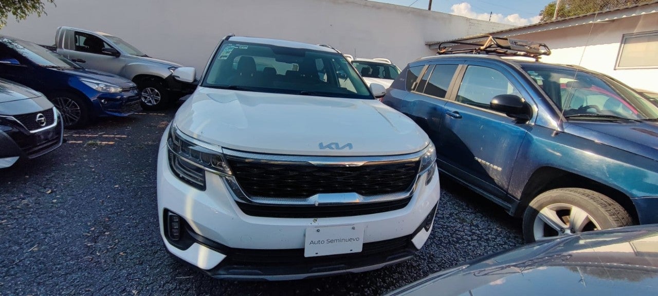 2023 Kia SELTOS SX