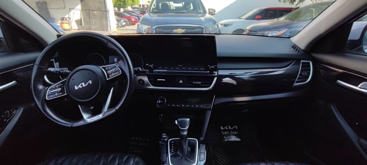 2023 Kia SELTOS SX