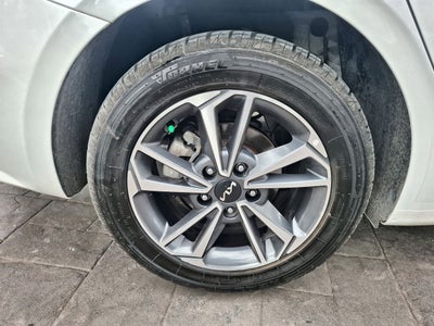 2023 Kia FORTE LX IVT