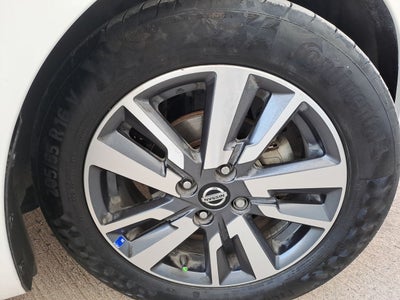 2020 Nissan VERSA ADVANCE CVT