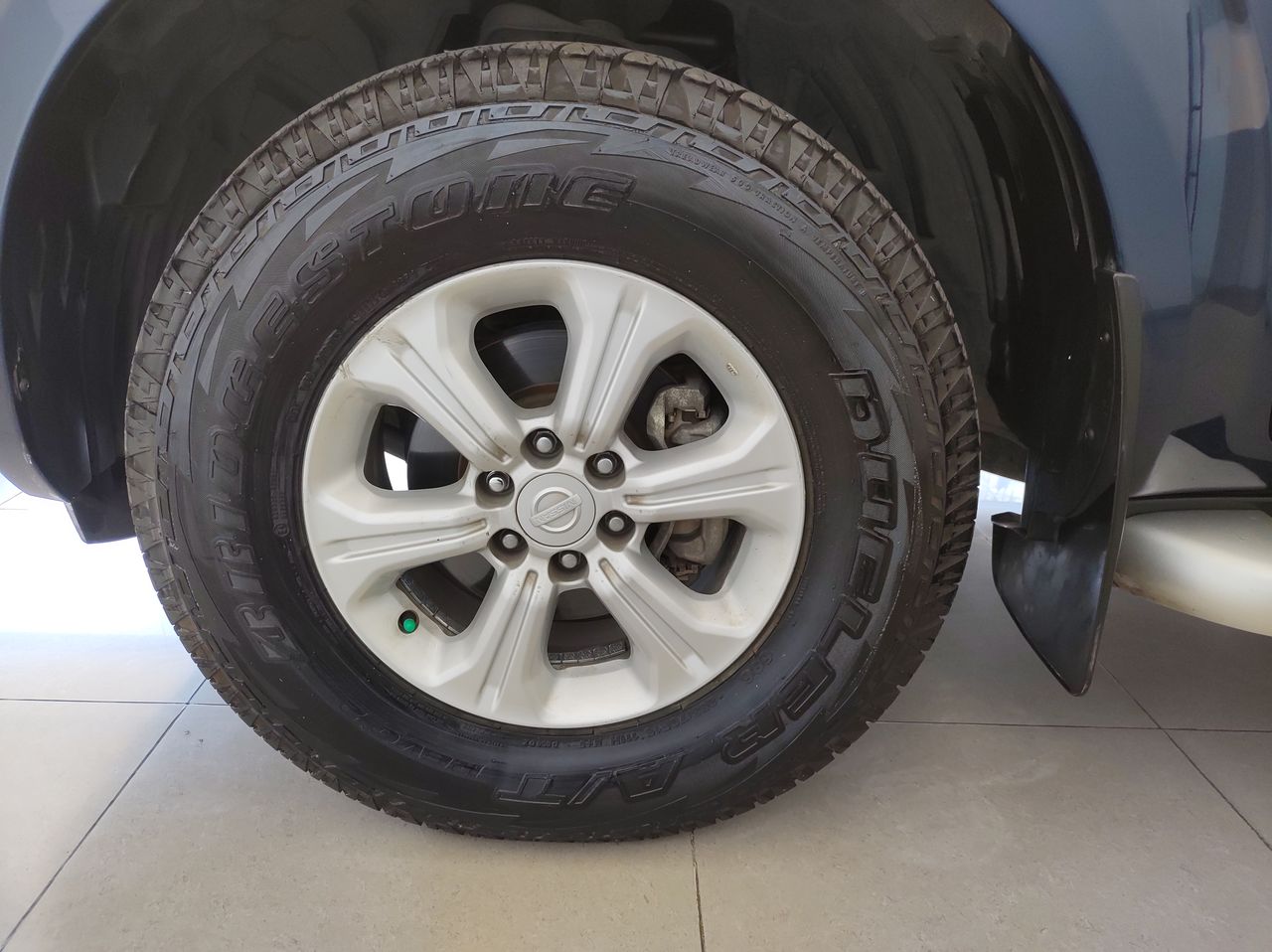 2020 Nissan NP300 FRONTIER LE TM AC