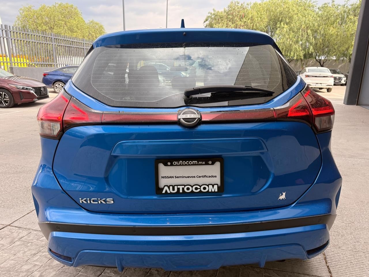 2022 Nissan KICKS KICKS ADVANCE CVT NEGRO