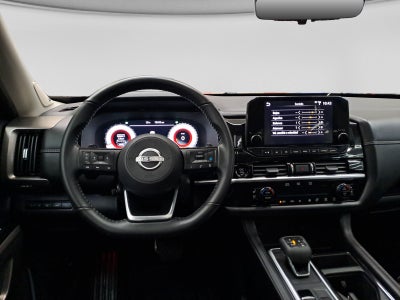 2025 Nissan PATHFINDER PLATINUM 4WD 25