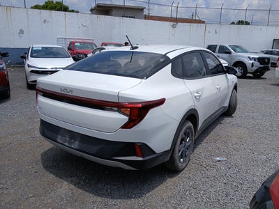 2024 Kia K3 LX MT