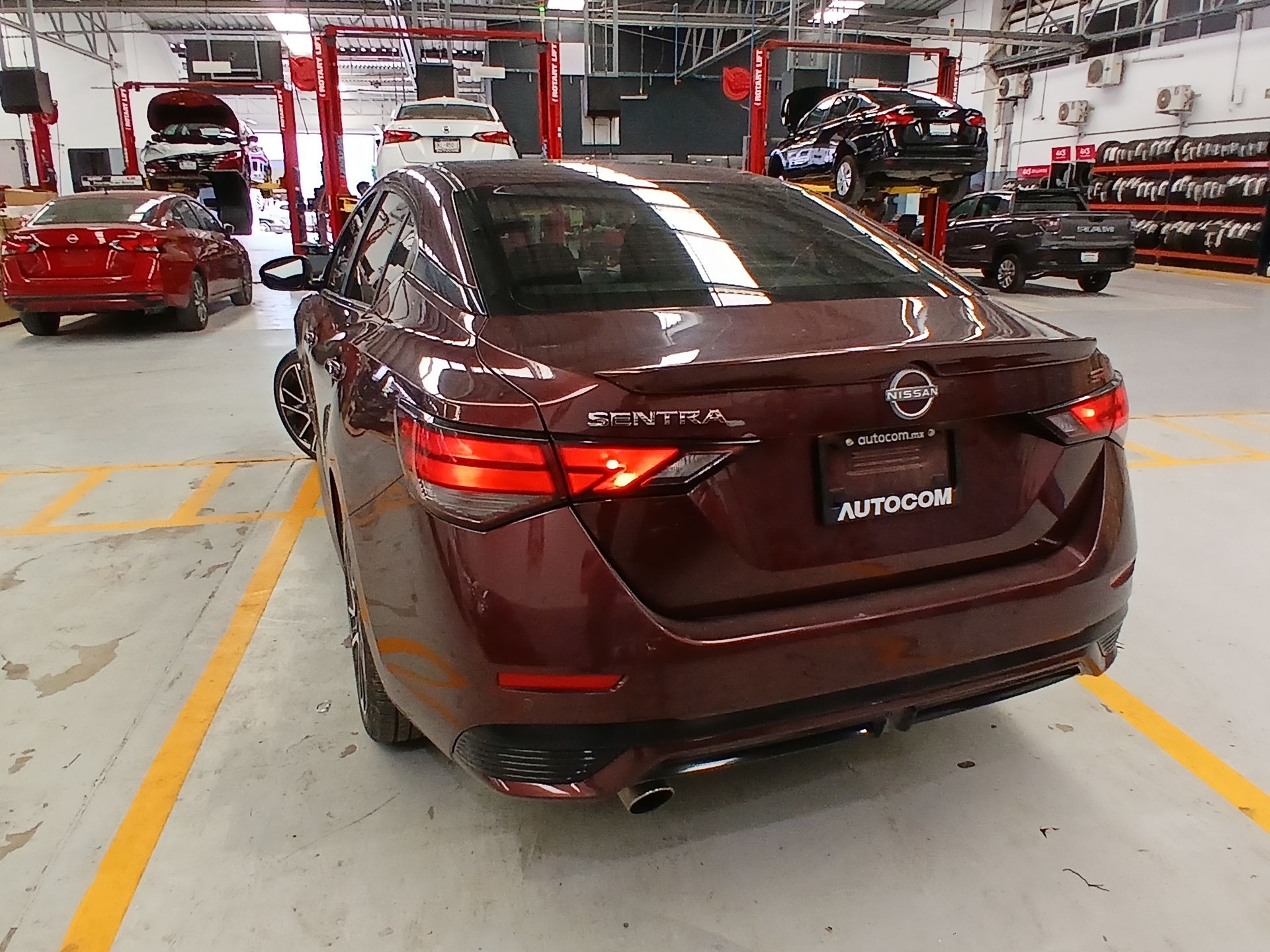 2024 Nissan SENTRA SENTRA  SR CVT