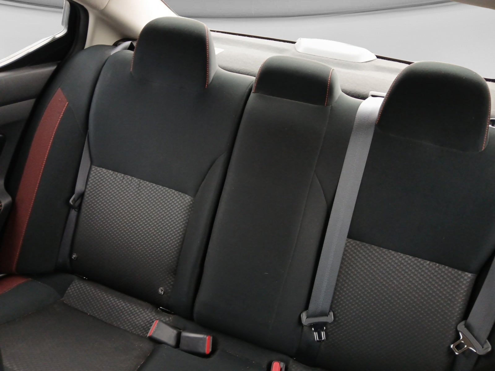 2023 Nissan VERSA SR CVT 23