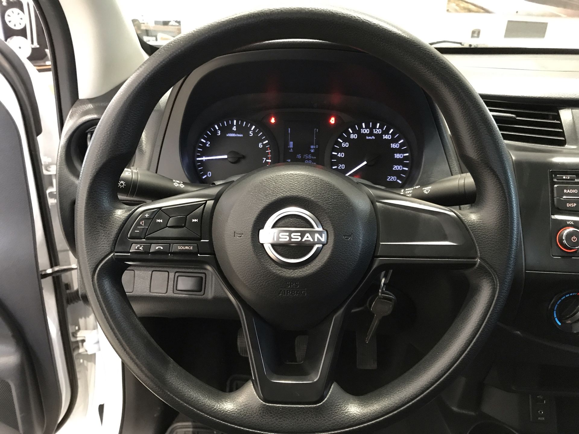 2024 Nissan NP300 NP300 CHASIS TM AC 24