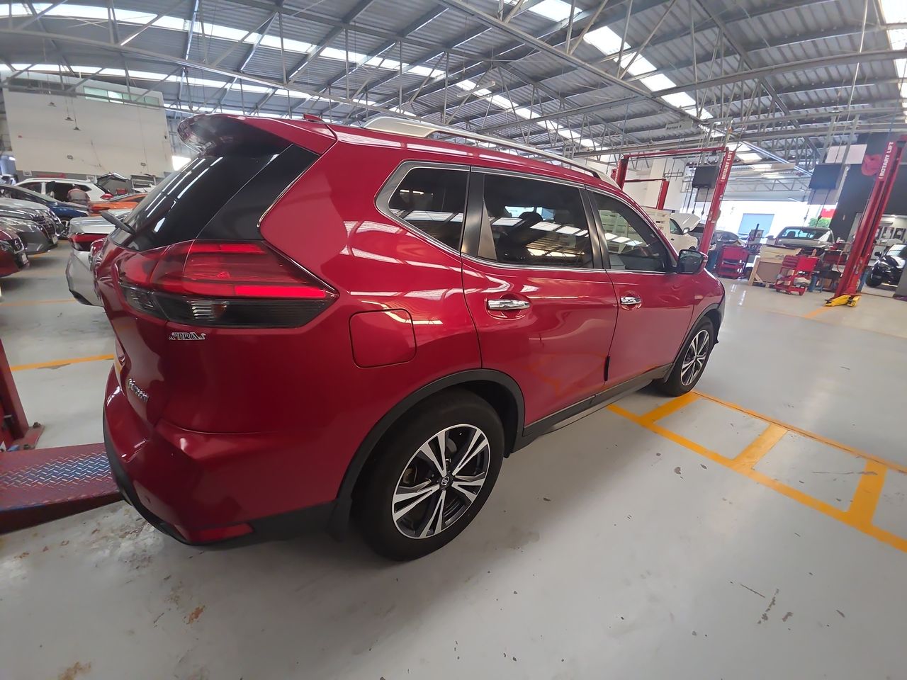 2018 Nissan X-TRAIL ADVANCE 2 ROW