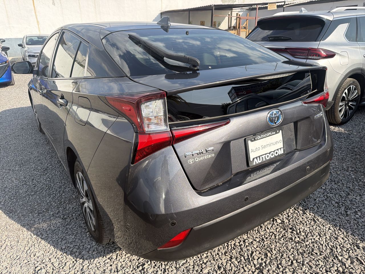 2020 Toyota PRIUS PREMIUM