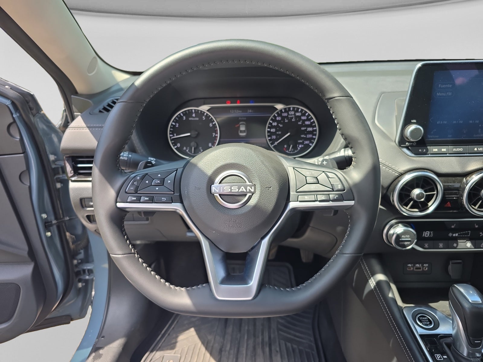 2025 Nissan SENTRA SR PLATINUM CVT 25