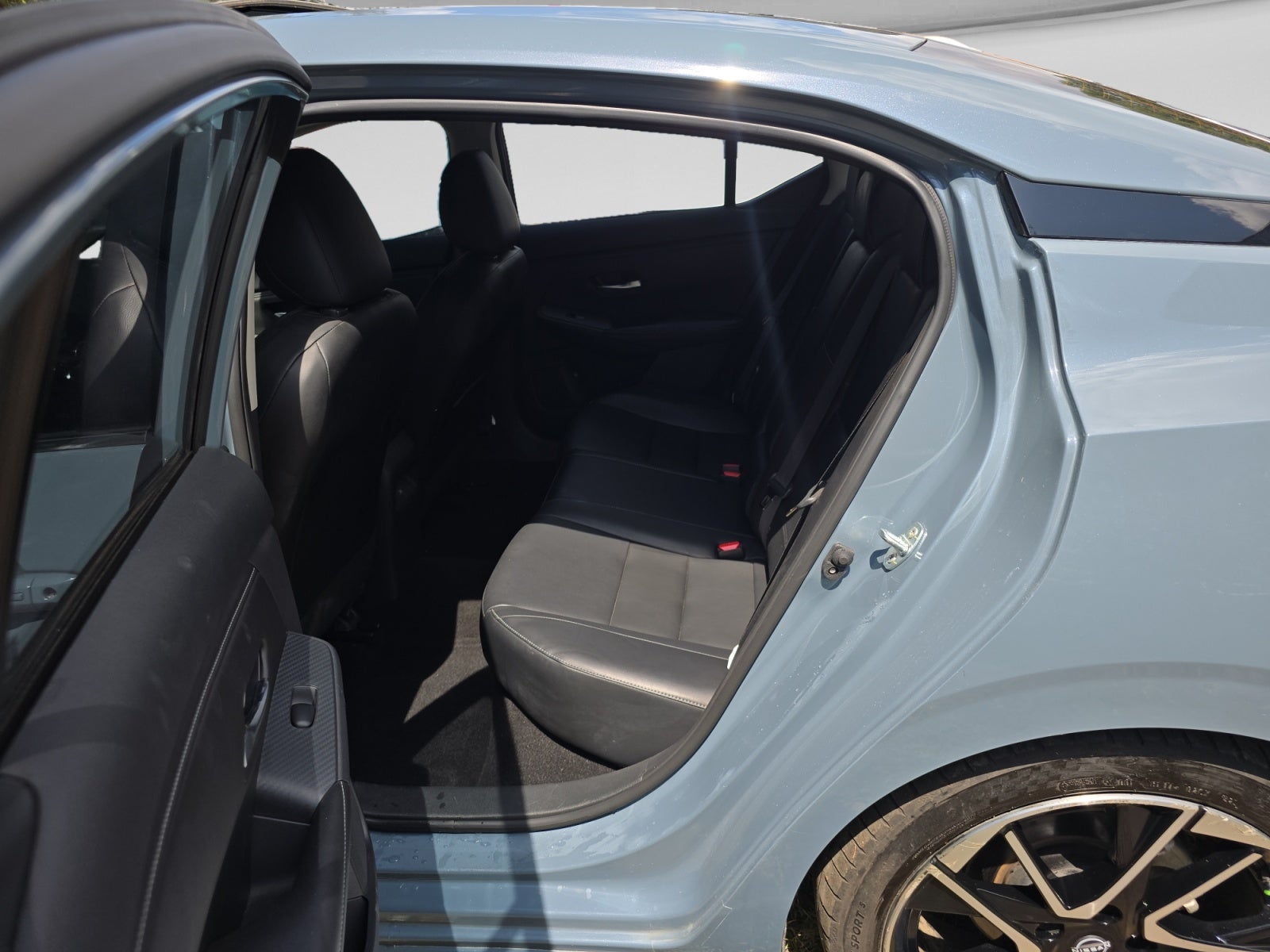 2025 Nissan SENTRA SR PLATINUM CVT 25