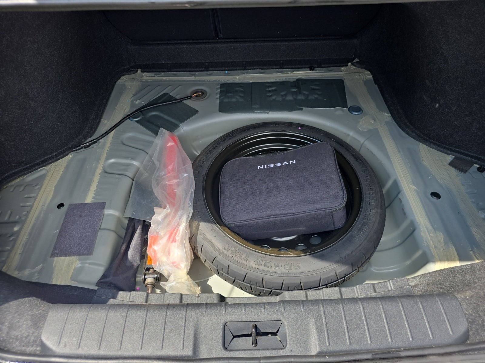 2025 Nissan SENTRA SR PLATINUM CVT 25