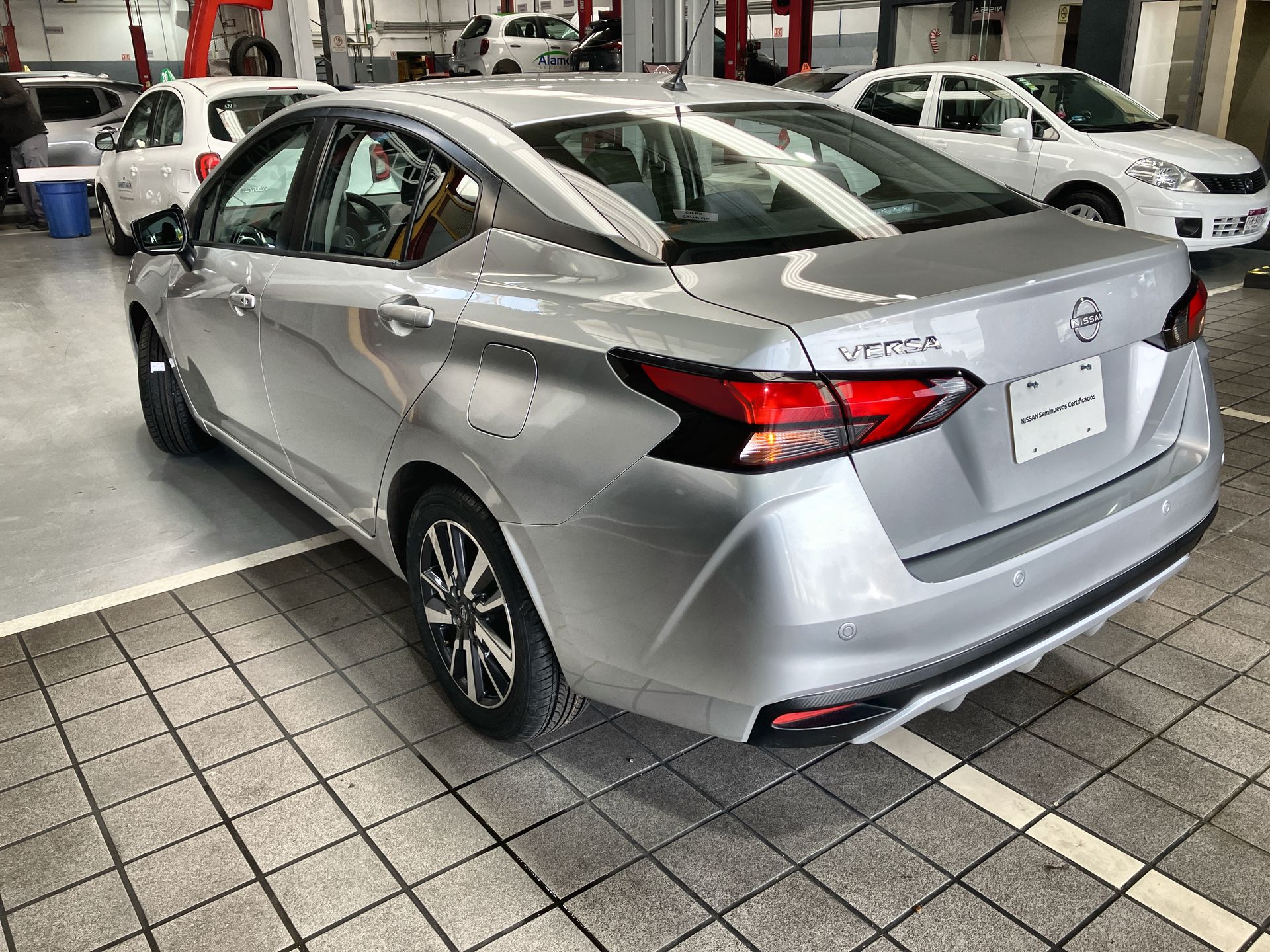 2023 Nissan VERSA ADVANCE CVT 23