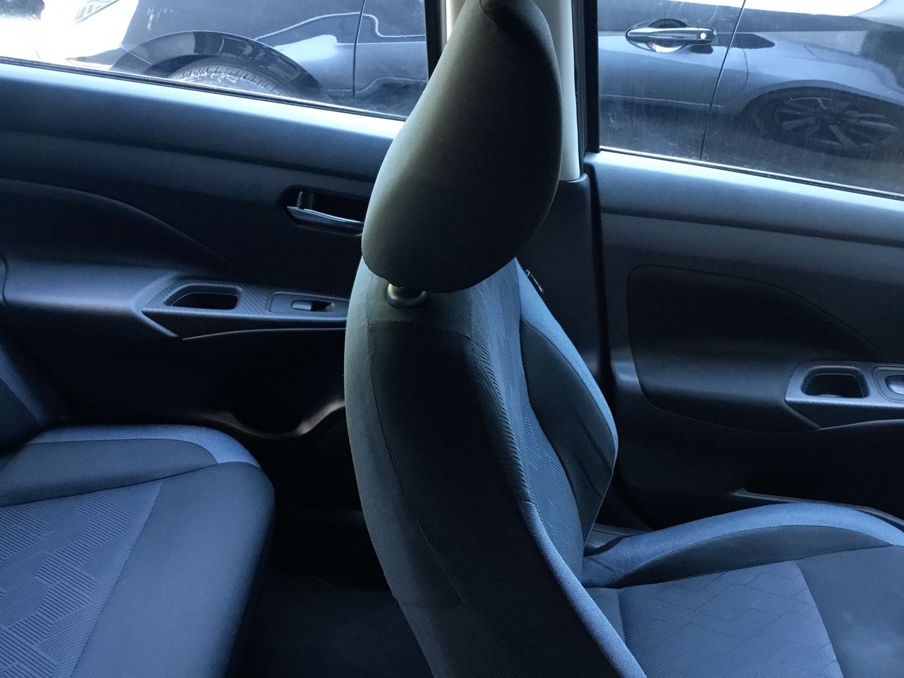 2023 Nissan VERSA ADVANCE MT 23