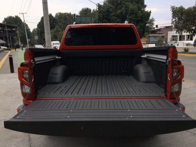 2025 Nissan FRONTIER PRO-4X 4X4 TA 25