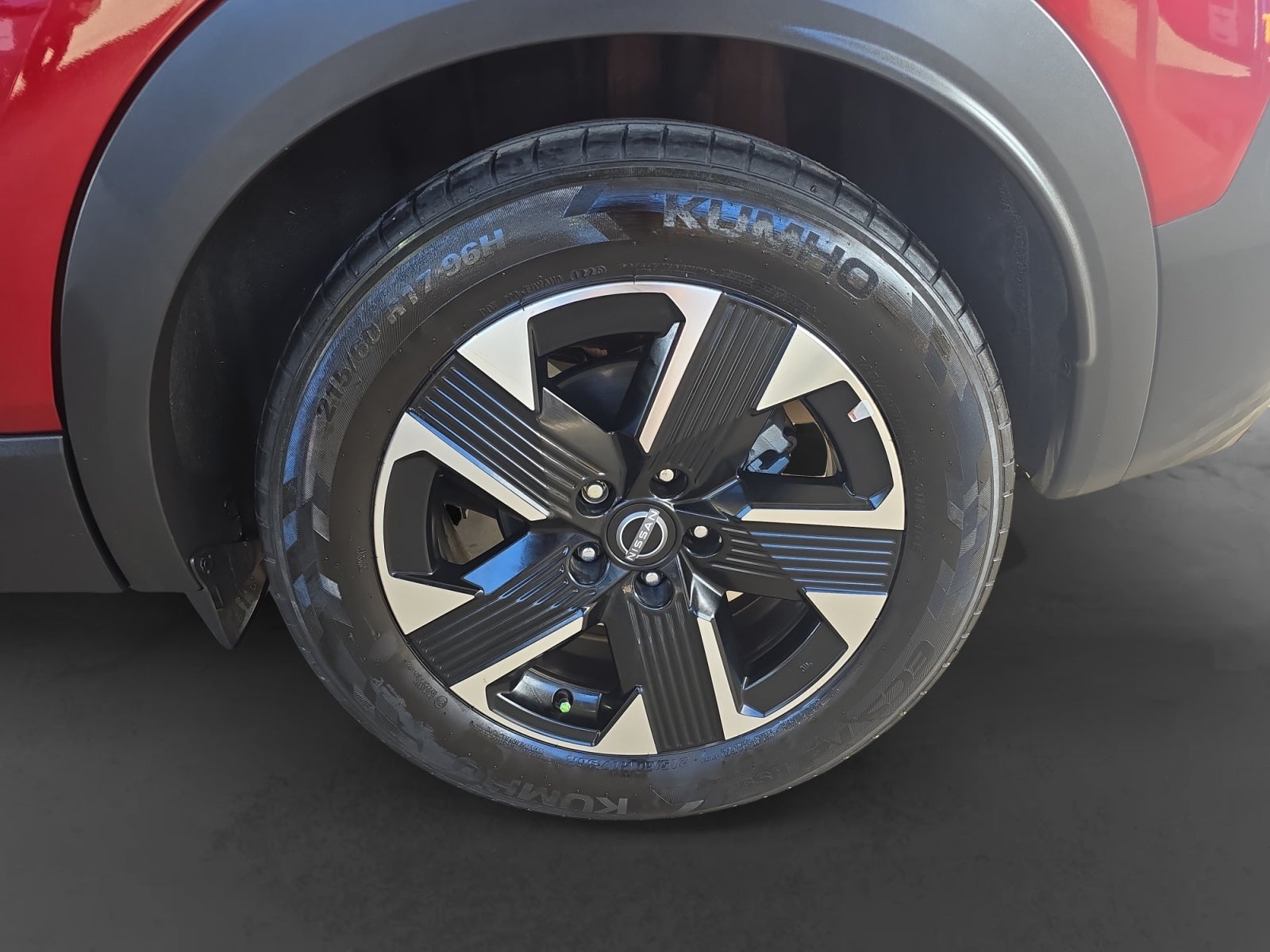 2025 Nissan KICKS ADVANCE CVT