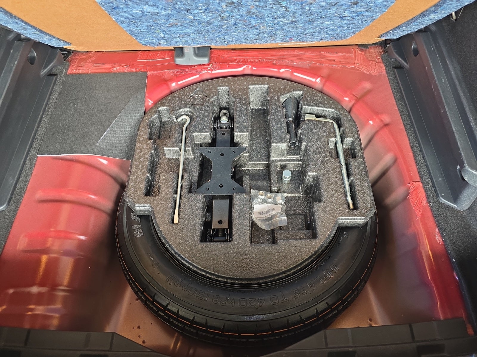 2025 Nissan KICKS ADVANCE CVT