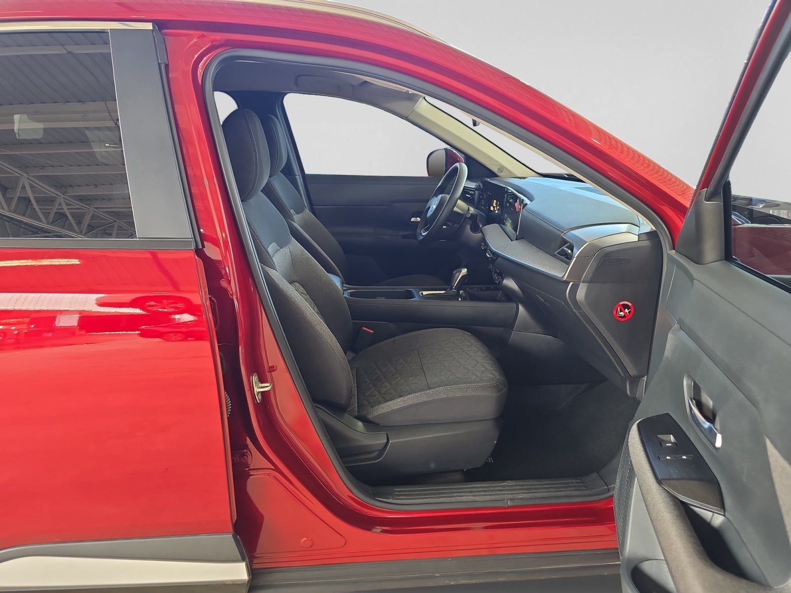 2025 Nissan KICKS ADVANCE CVT