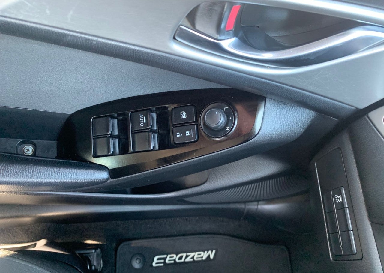 2018 Mazda MAZDA 3 I 4 PUERTAS TM