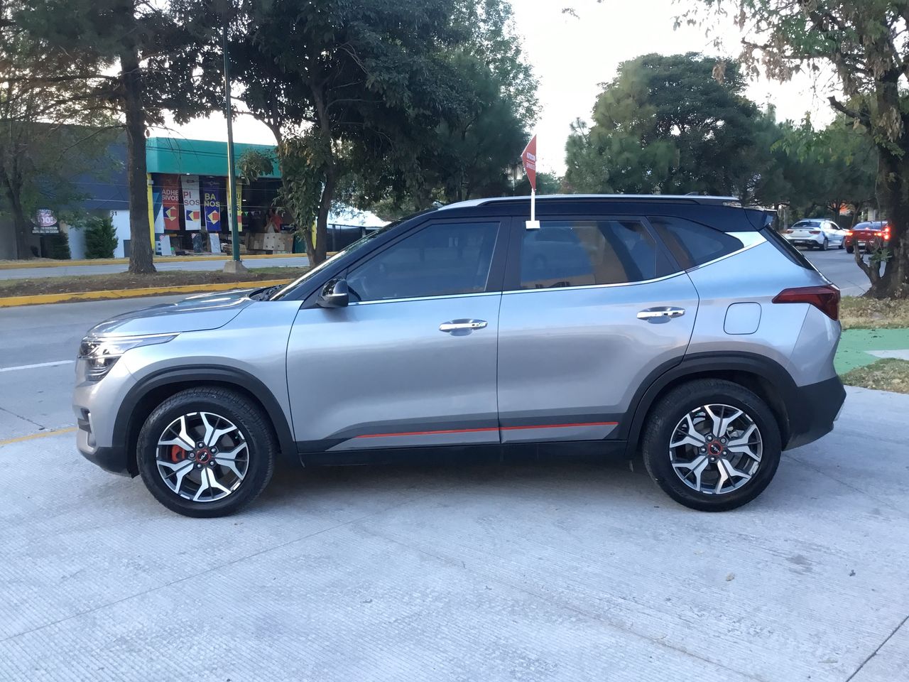 2023 Kia SELTOS GT LINE
