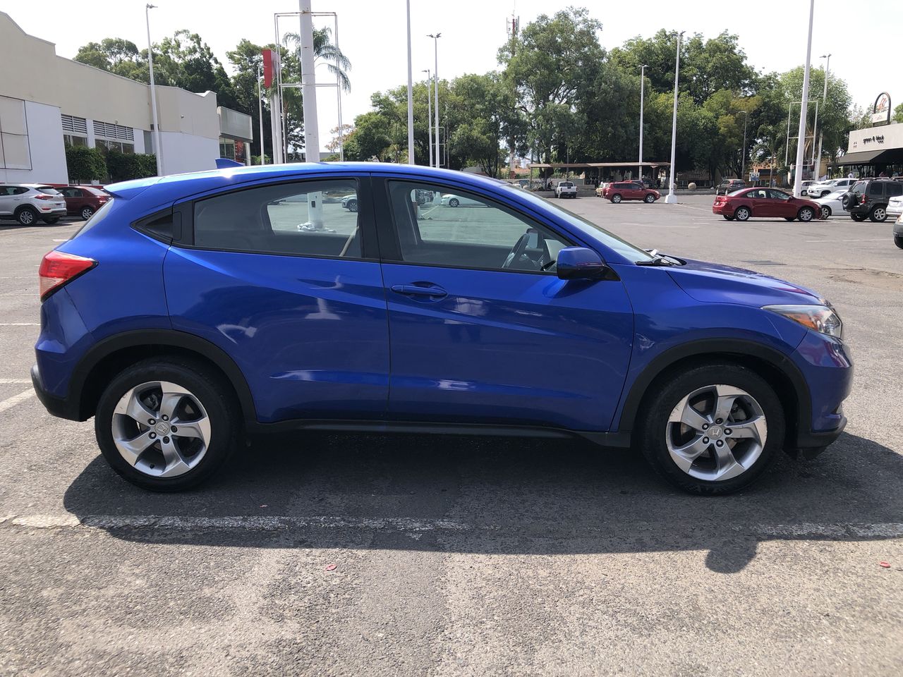 2018 Honda HR-V UNIQ