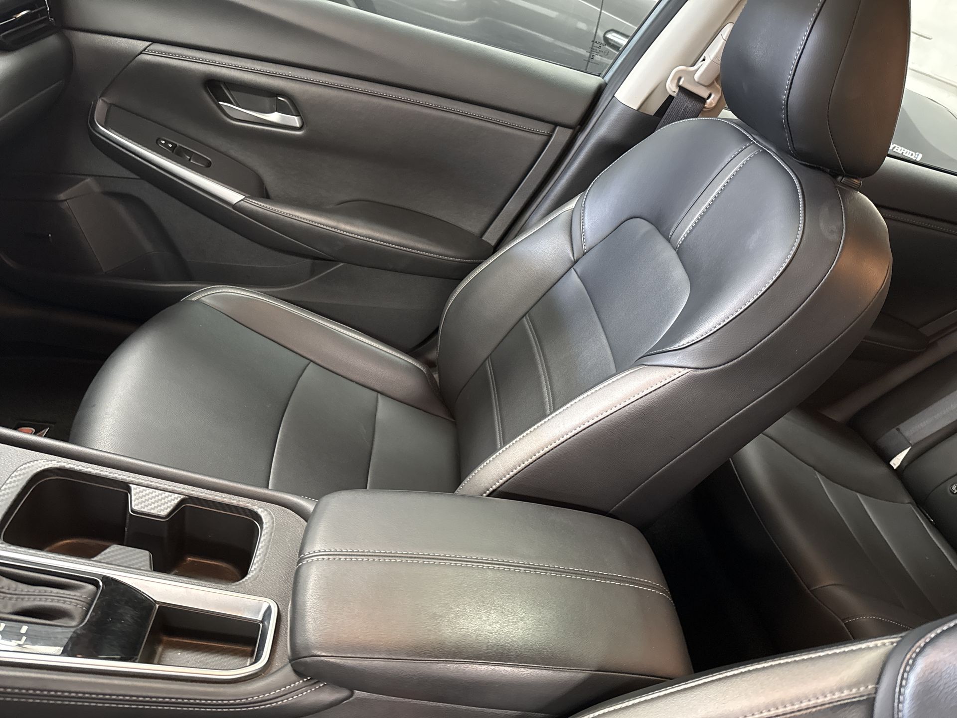 2025 Nissan SENTRA SENTRA SR PLATINUM BITONO CVT