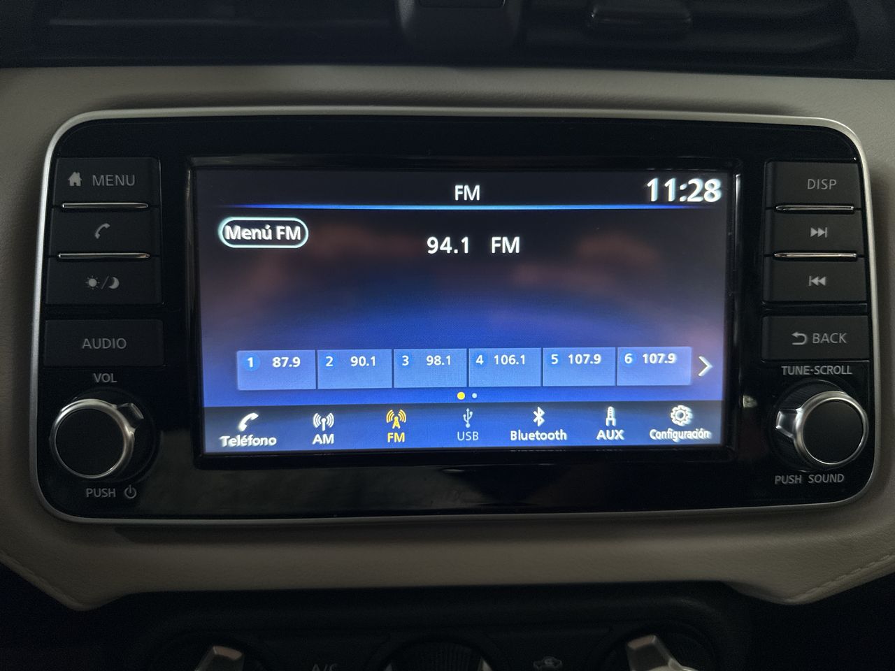 2021 Nissan VERSA ADVANCE MT 21