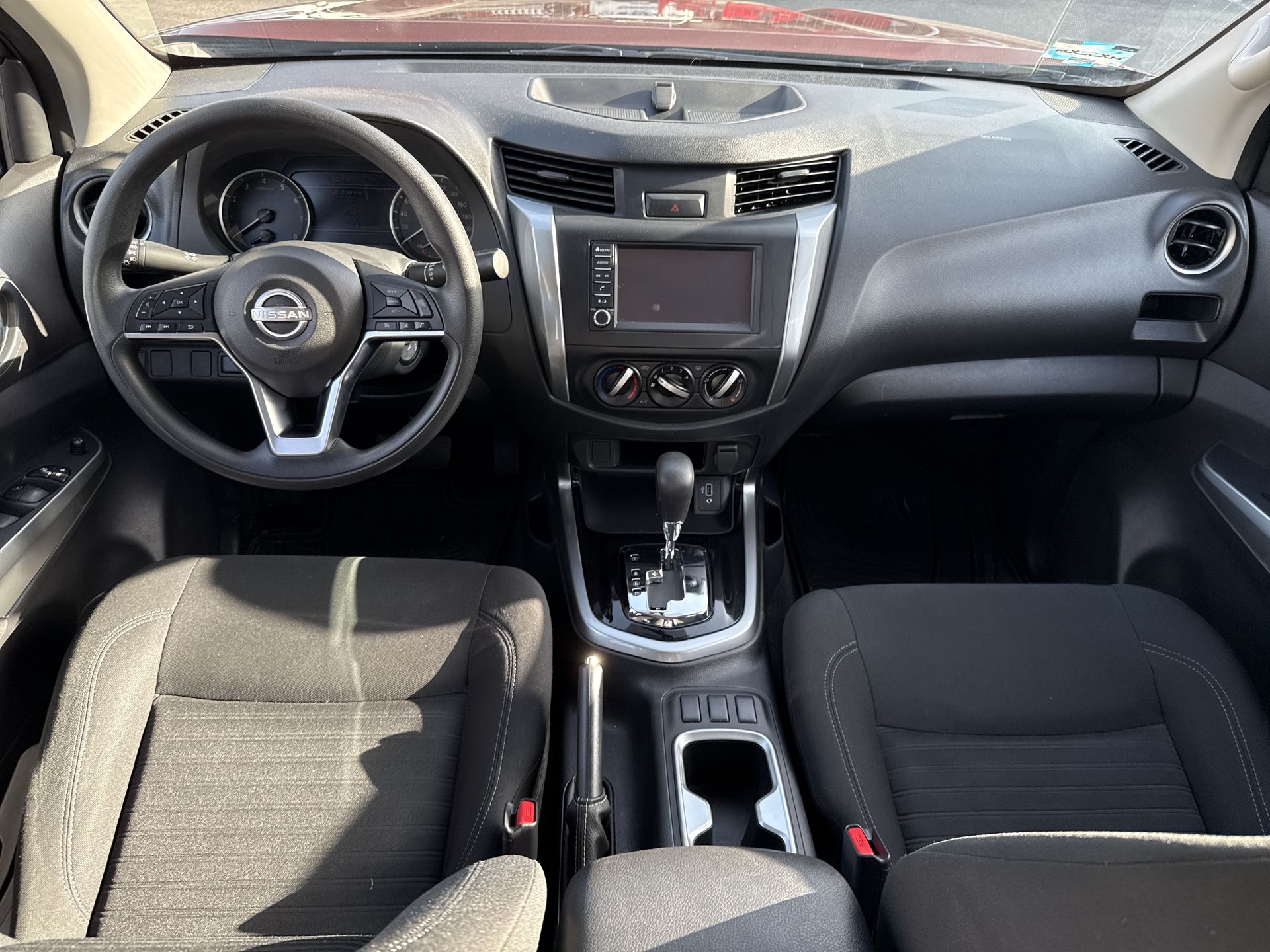 2023 Nissan FRONTIER FRONTIER  LE TA