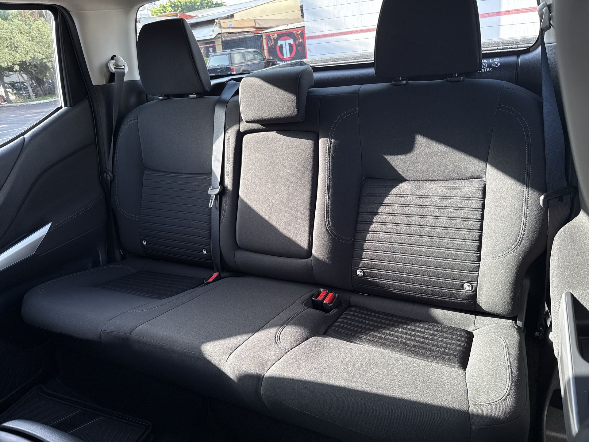 2023 Nissan FRONTIER FRONTIER  LE TA