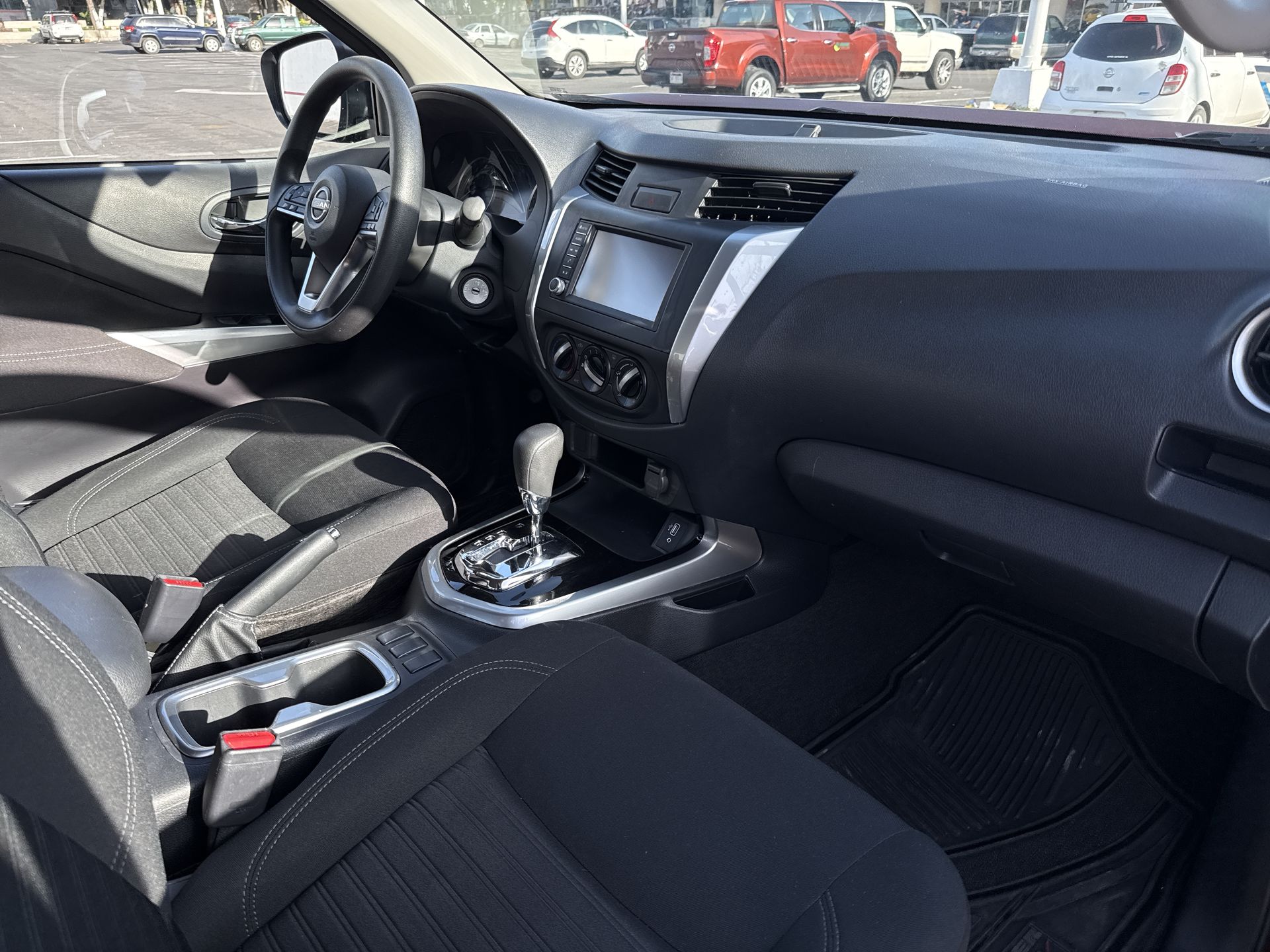 2023 Nissan FRONTIER FRONTIER  LE TA