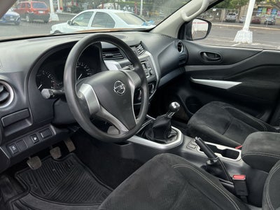 2020 Nissan NP300 FRONTIER XE T/M AC PAQ. SEG.6 VEL