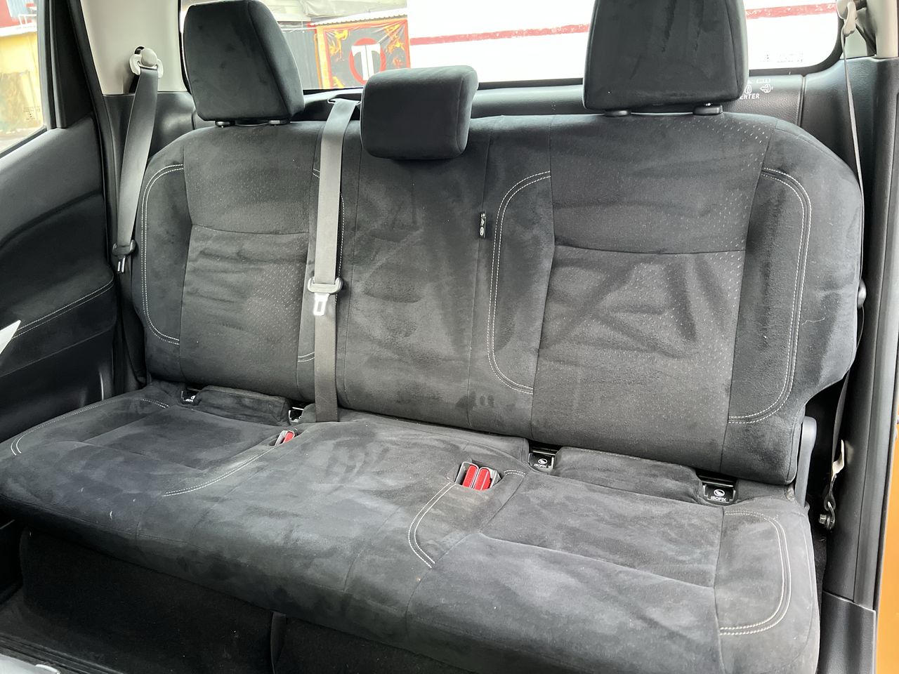 2020 Nissan NP300 FRONTIER XE T/M AC PAQ. SEG.6 VEL