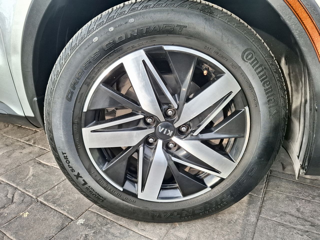 2021 Kia SORENTO EX