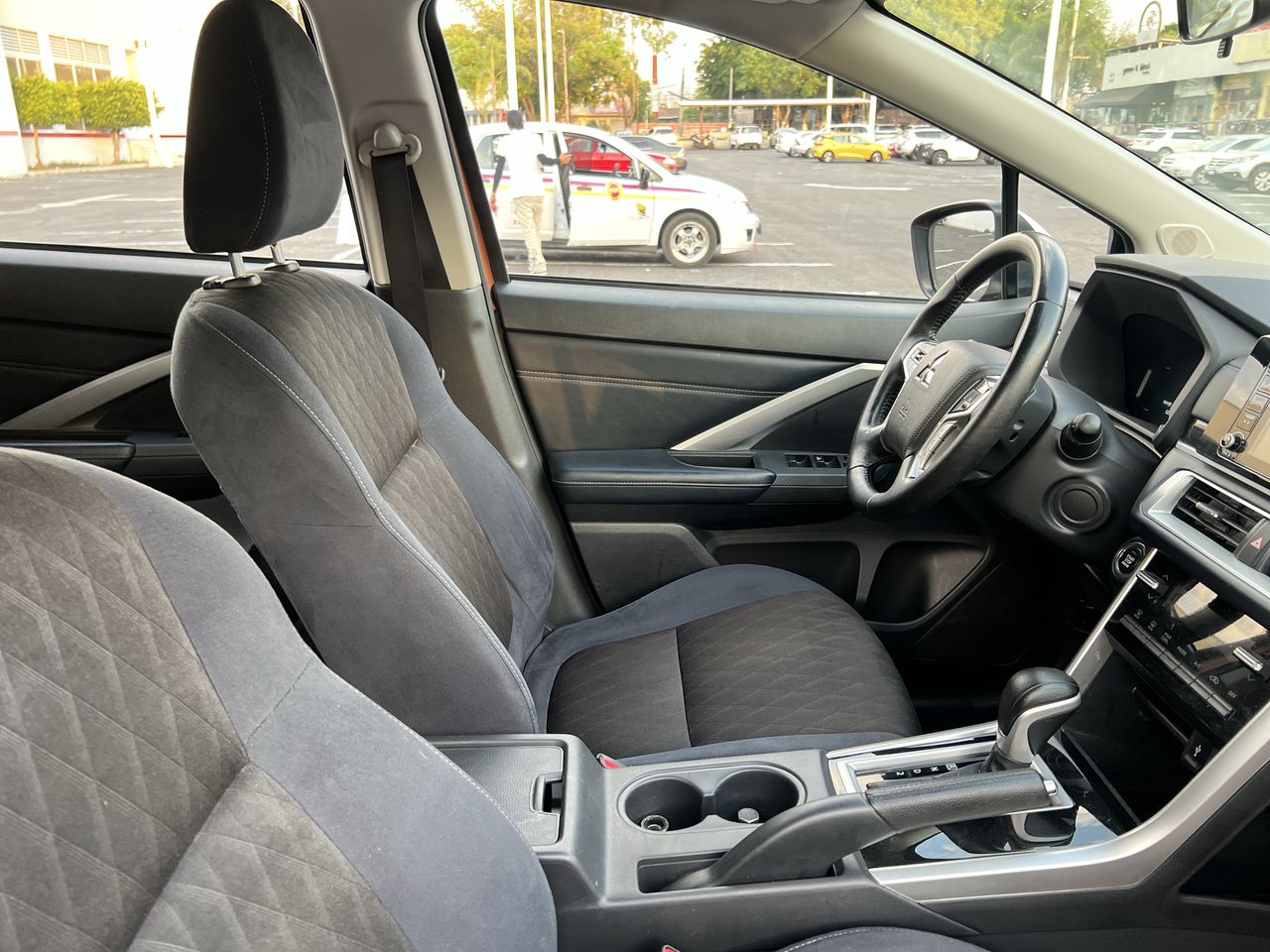 2024 Mitsubishi XPANDER CROSS