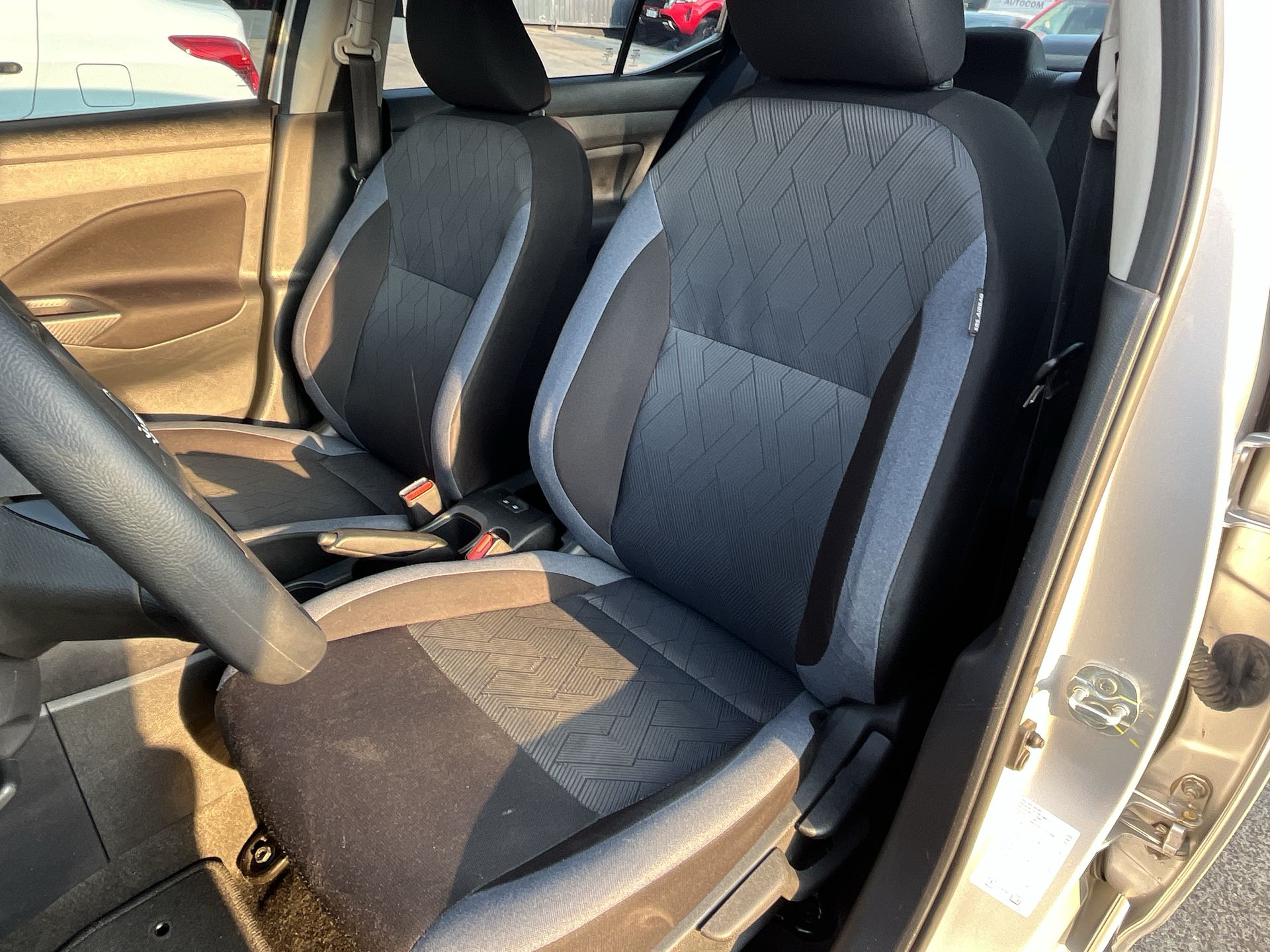 2024 Nissan VERSA ADVANCE MT 24