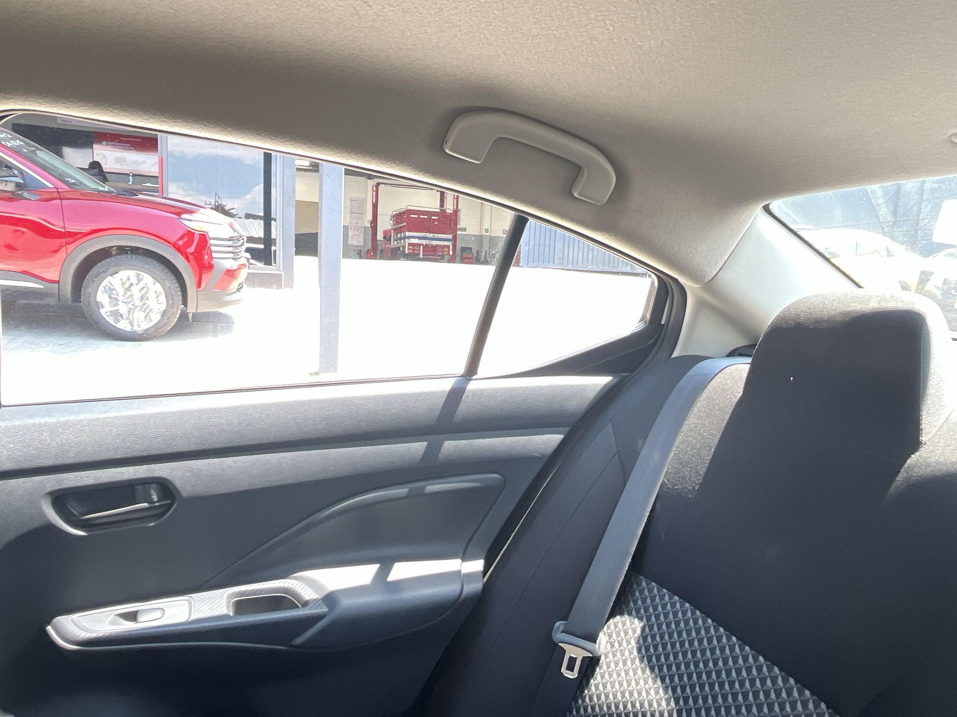 2023 Nissan VERSA SENSE MT 23