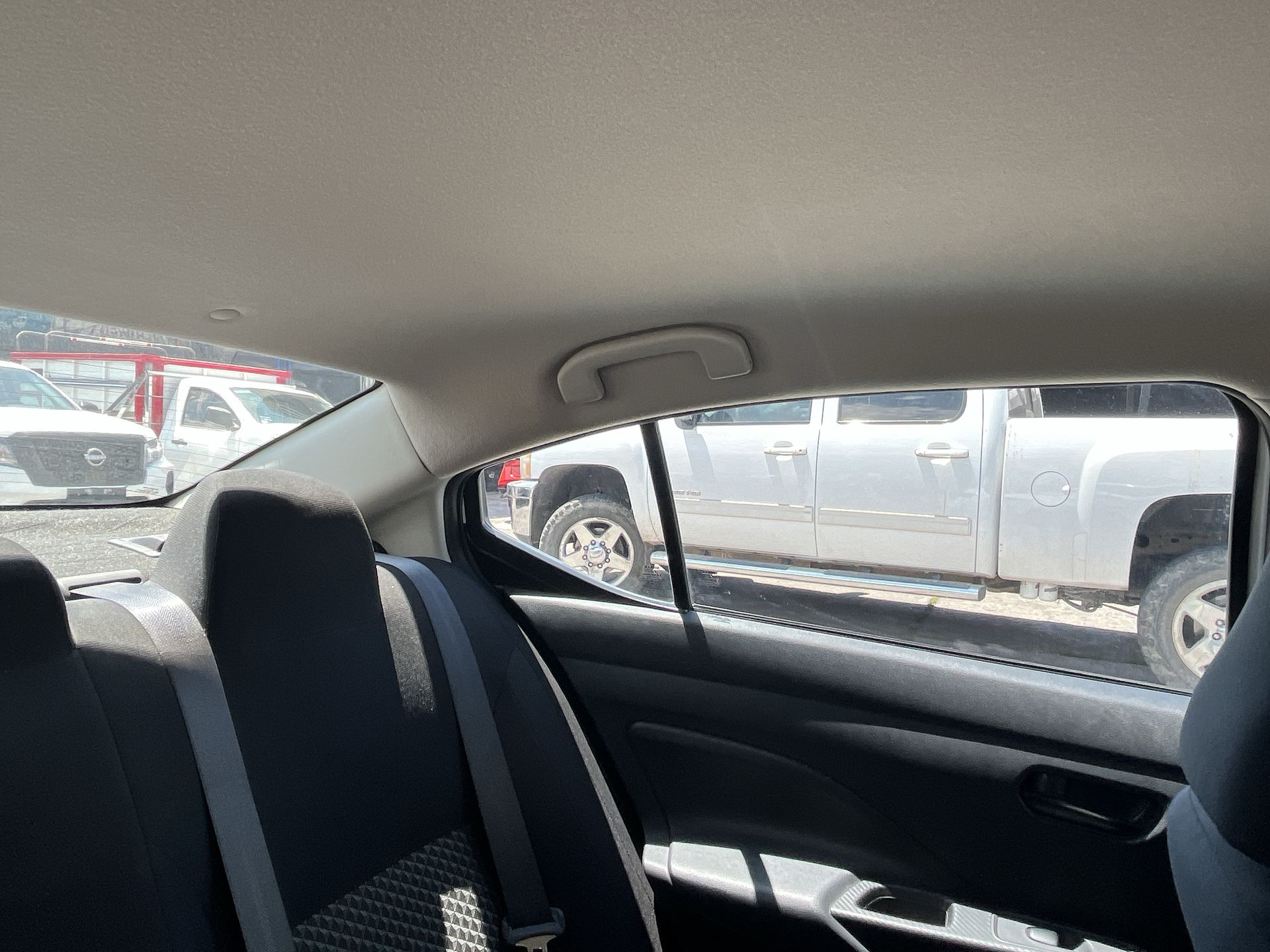 2023 Nissan VERSA SENSE MT 23