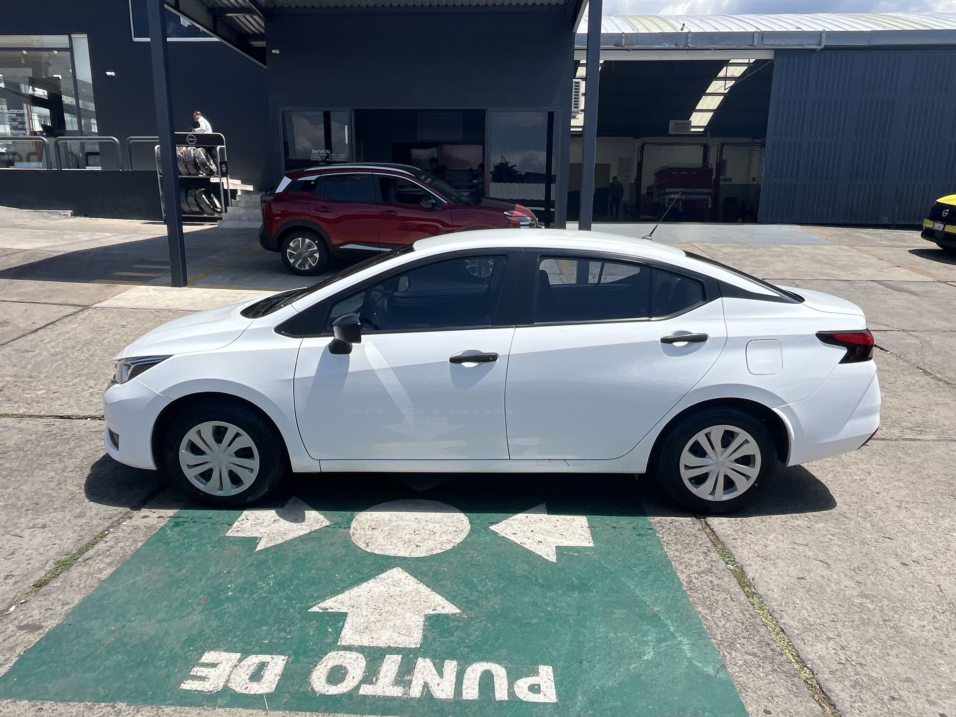 2023 Nissan VERSA SENSE MT 23