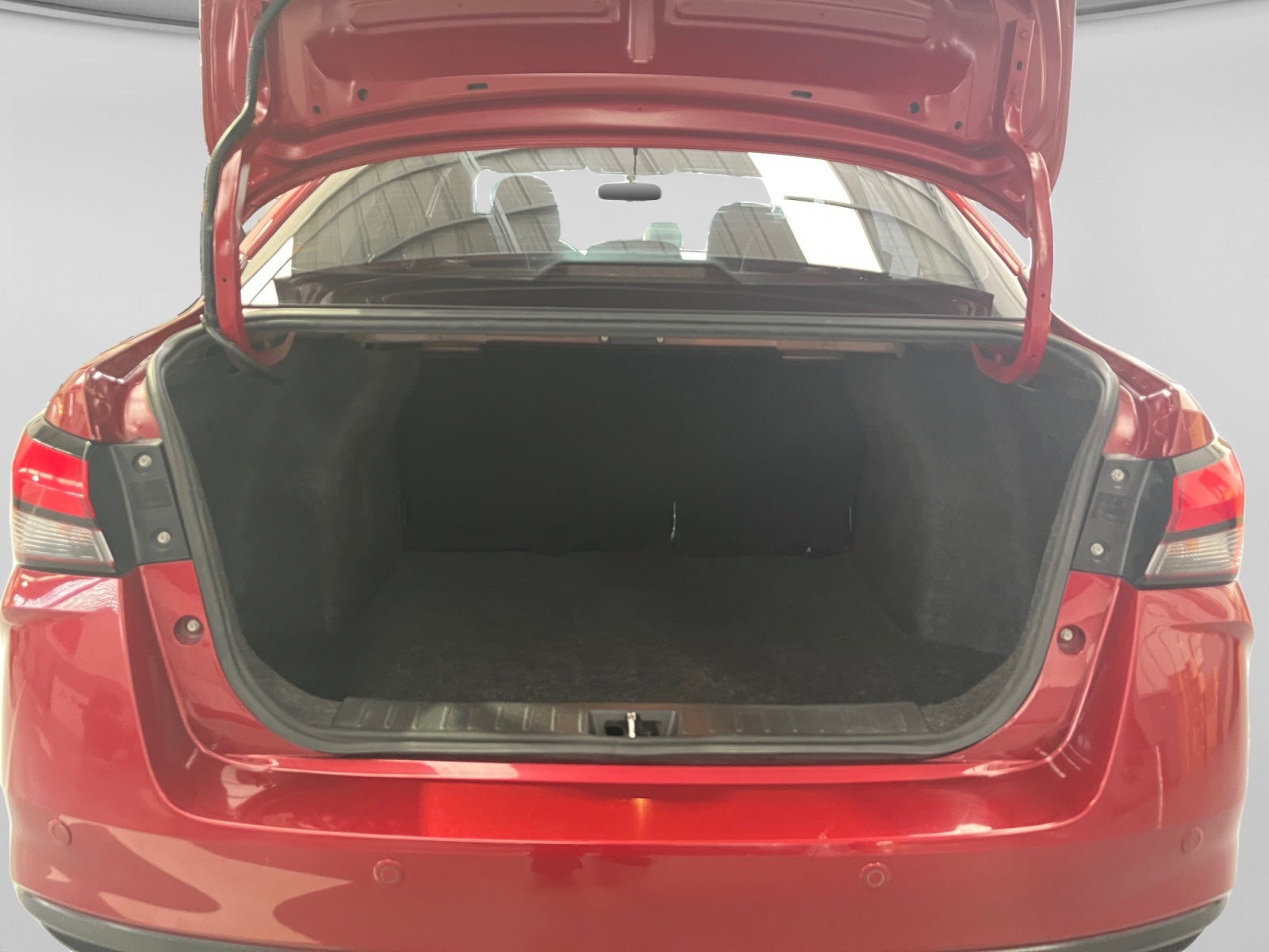 2022 Nissan VERSA ADVANCE CVT 22