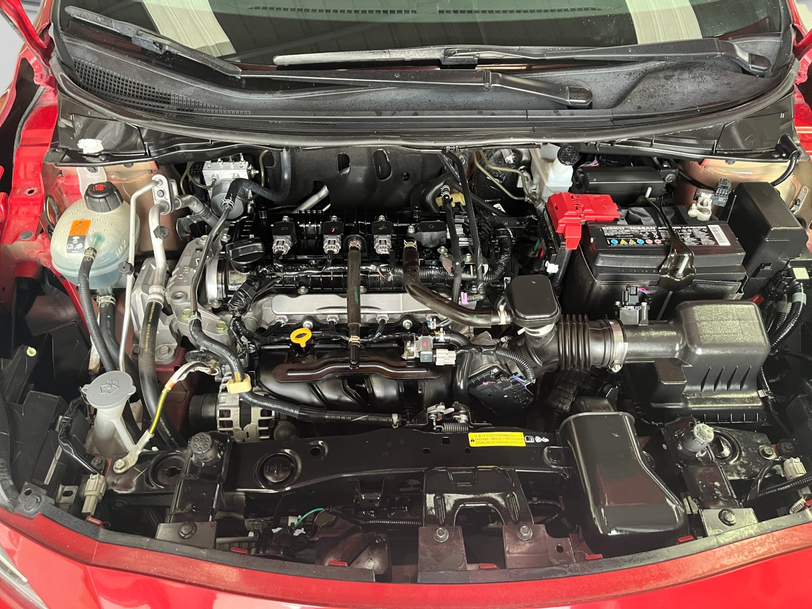 2022 Nissan VERSA ADVANCE CVT 22