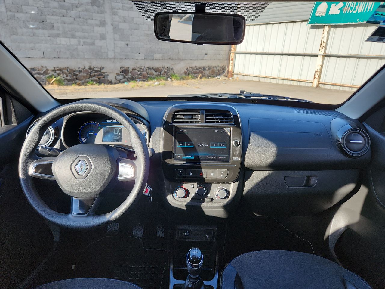 2024 RENAULT KWID BITONO