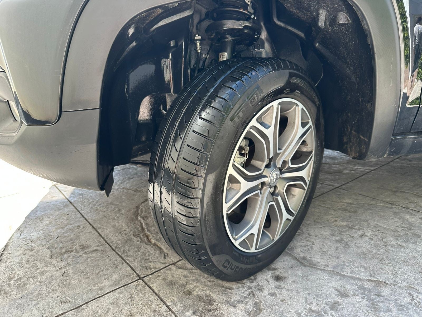 2024 RAM 700 LARAMIE CVT, L4, 1.3L, 98 CP, 4 PUERTAS