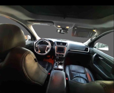 2015 GMC ACADIA 5 PTS DENALI TA 7 PAS PIEL XENON RA-20 CROM 4X4