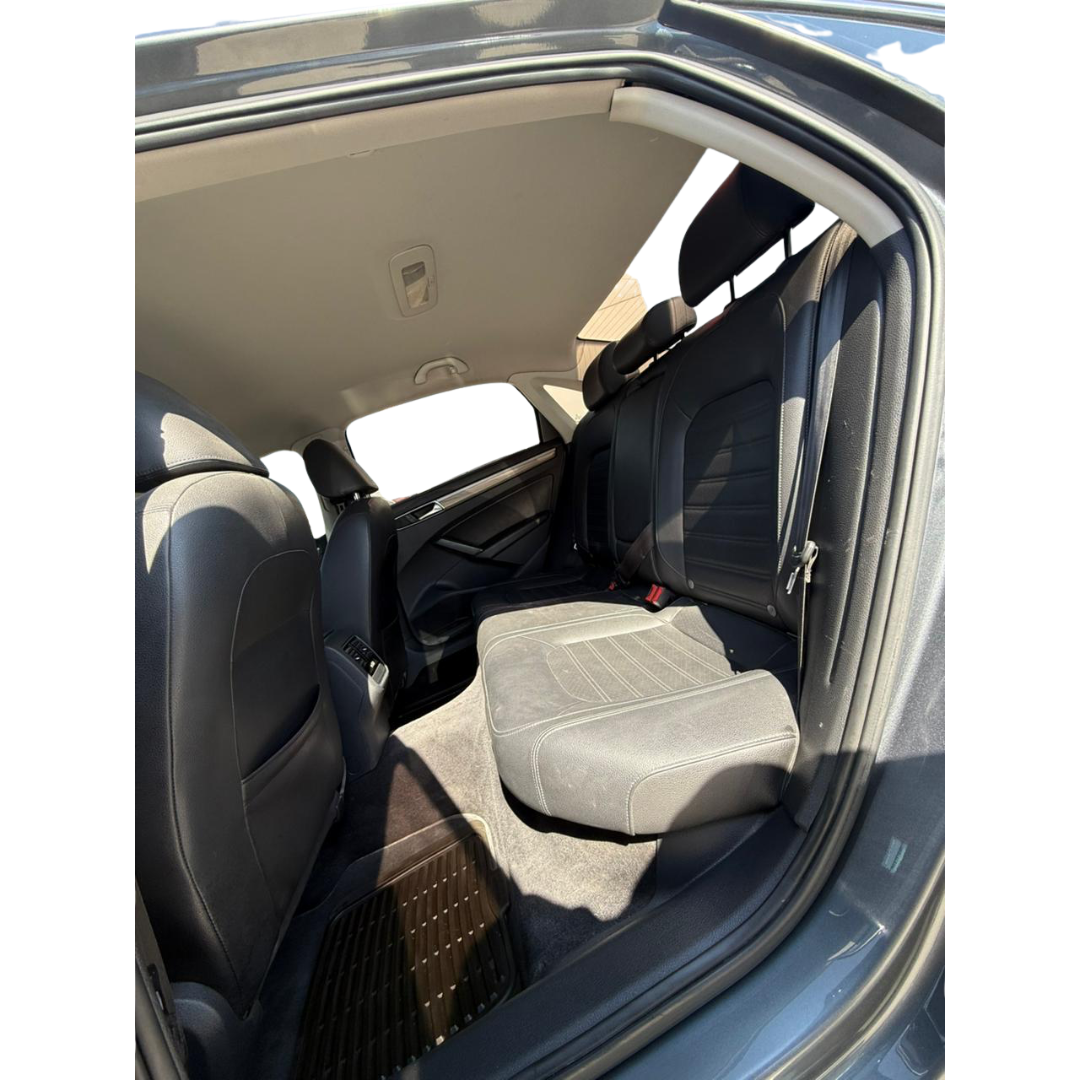 2017 Volkswagen PASSAT 4 PTS SPORTLINE 25L TIPTRONIC FLED PIEL RA-17